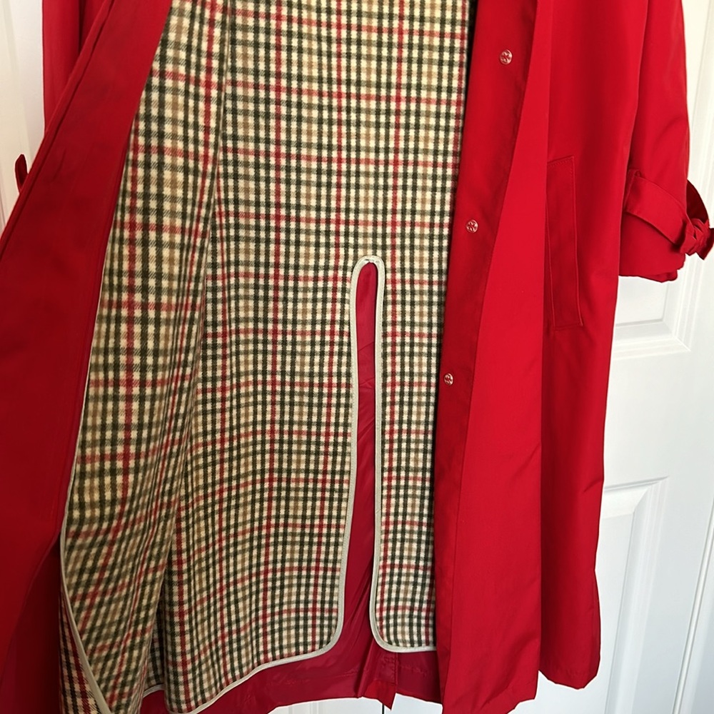 EUC Vintage London Fog Towne Edition Fully Lined Trench Coat Red Size 8 petite - Picture 6 of 16